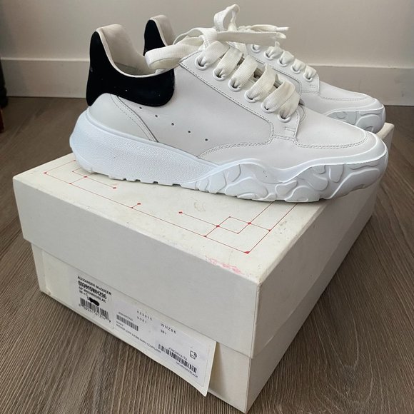 Alexander McQueen Court Trainer Oversized Sneakersスニーカー Buy Alexander McQueen Oversized Court Trainer 'White